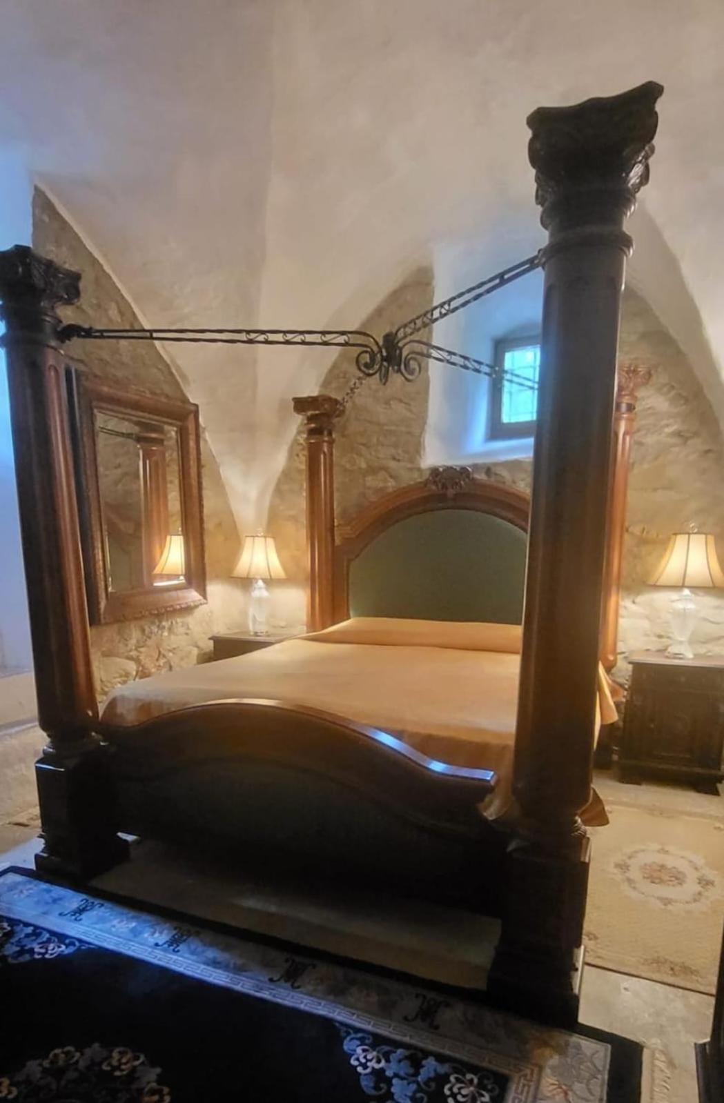 Burg Hermannstein - Kings Room Wetzlar Kültér fotó